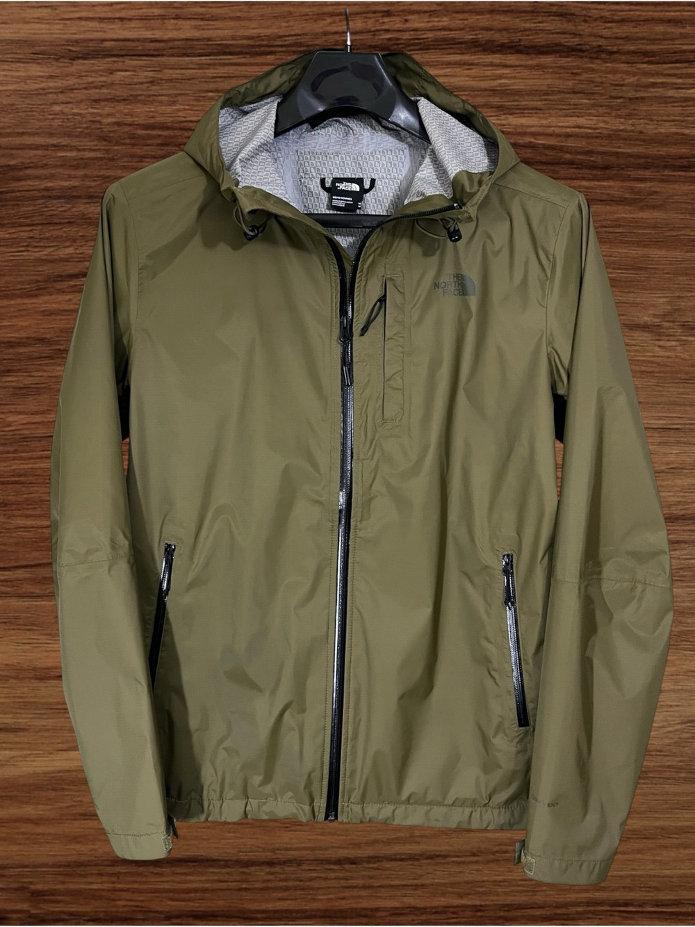 The North Face DryVent Olive Green Rain Jacket. Full Zip With Hood. Medium